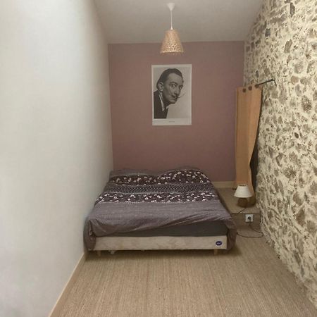 Premier Etage D Une Jolie Maison A La Campagne Montravers Exterior photo